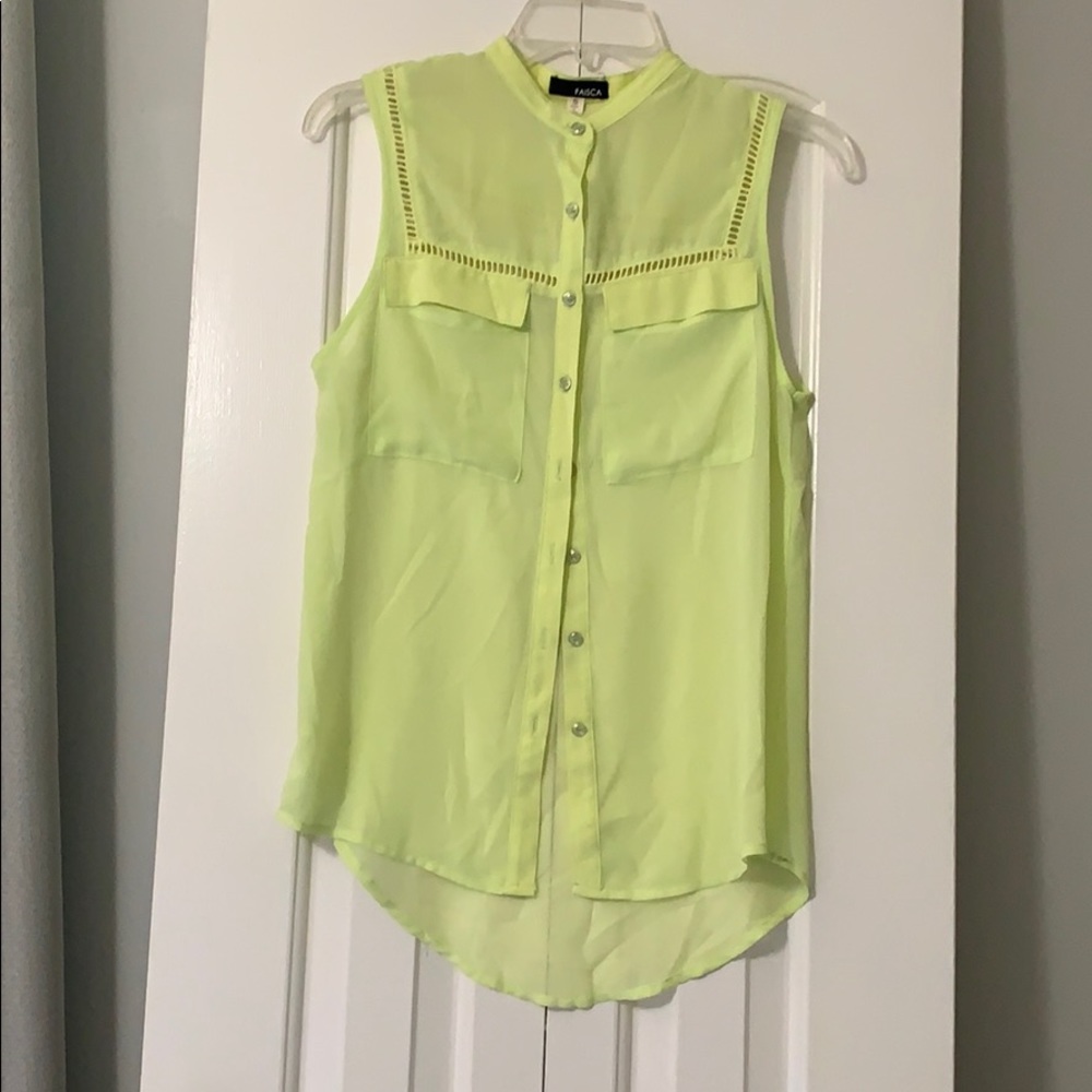 Yellow Tank - Picture 1 of 2